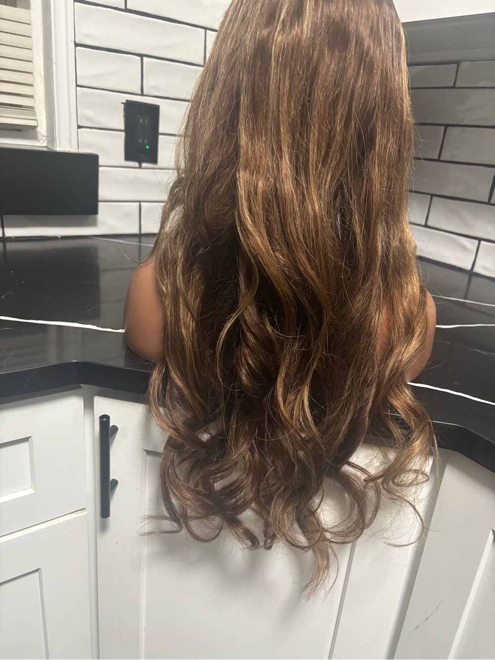 Brown Highlighted Lace Front Wig - Natural Wave - Picture 5 of 8